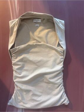 ARITZIA Contour Women’s Oatmeal Ruched Sleeveless Top